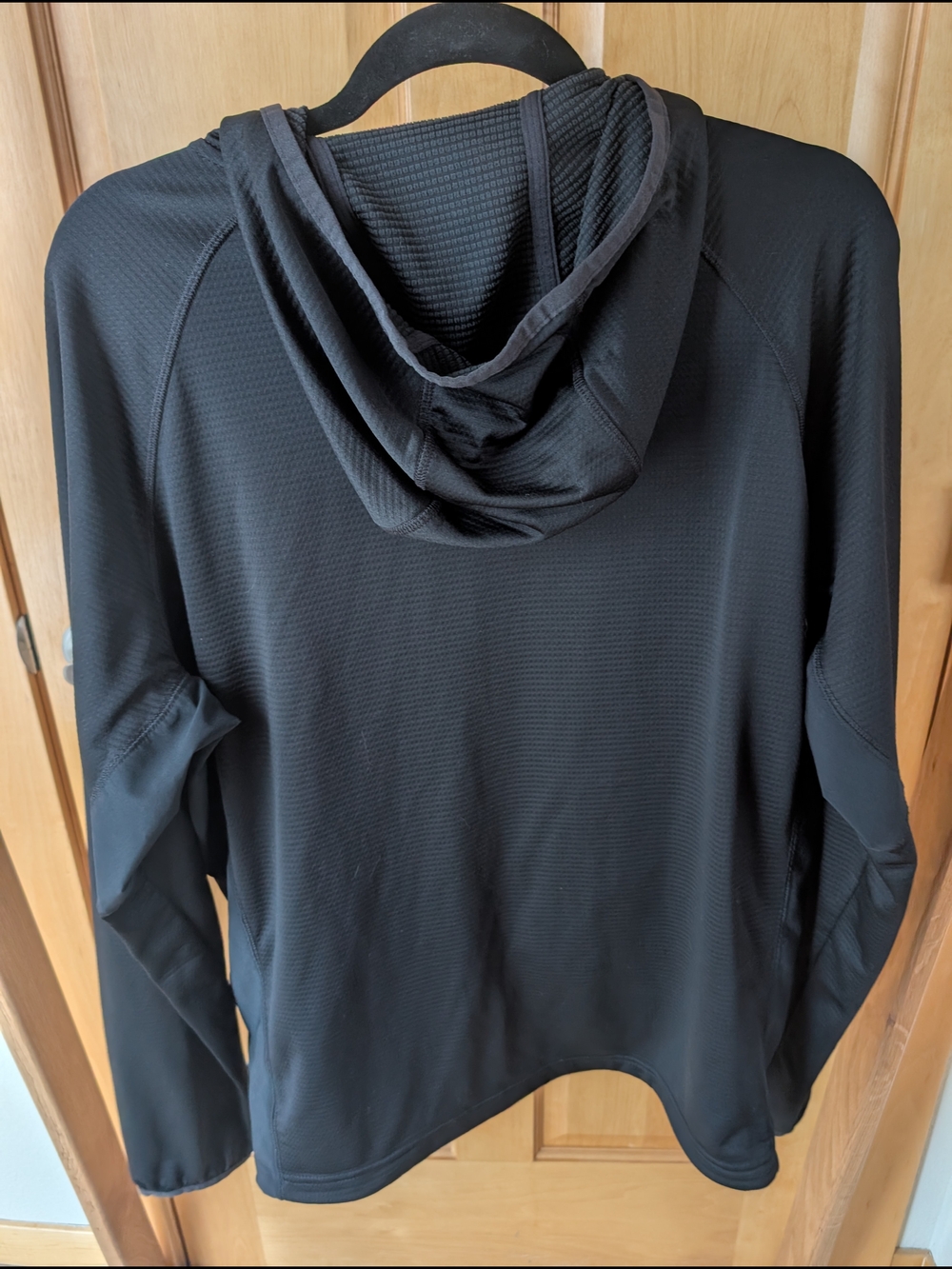 Columbia Black Hooded Outdoor Jacket - Picture 6 of 9